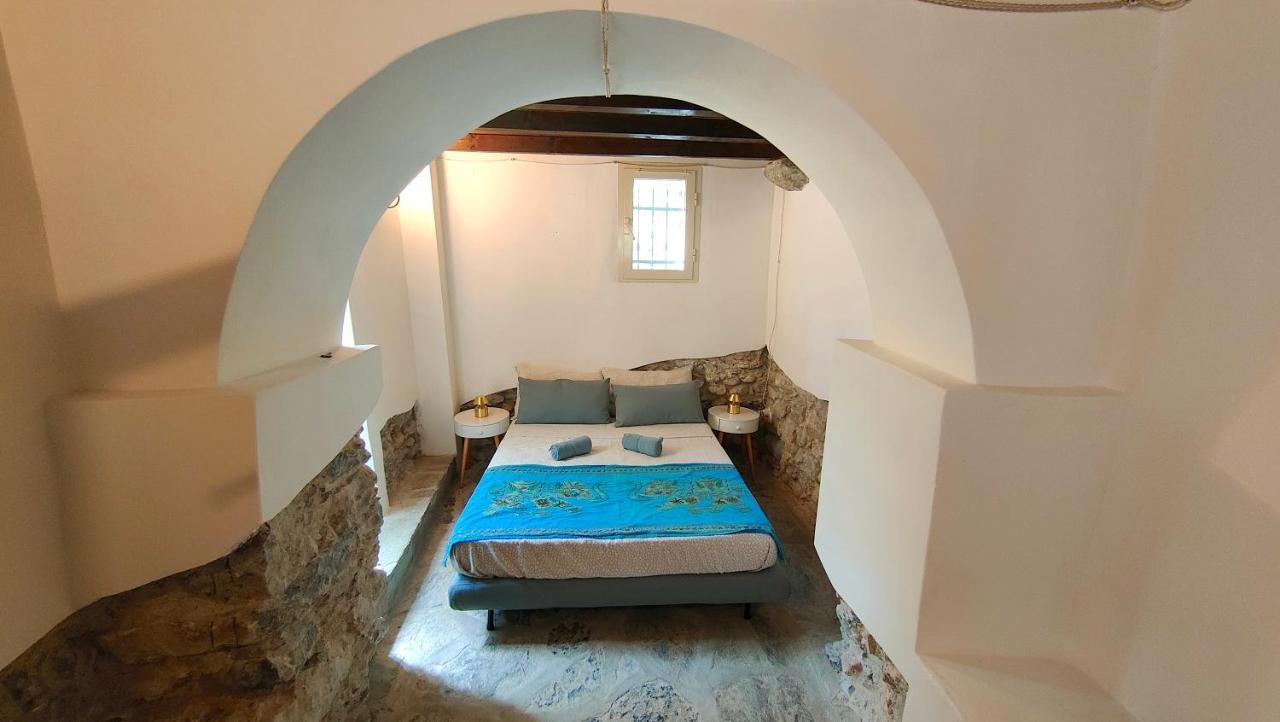 Bed and Breakfast La Casa Delle Pietre Parlanti - Casa In Pietra Ai Piedi Del Parco Delle 5 Terre Biassa Exterior foto